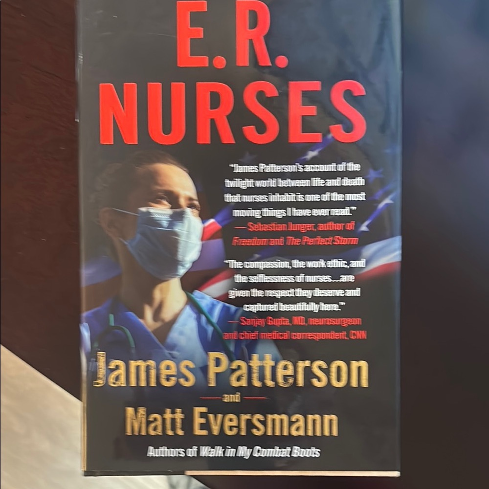 E.R. Nurses by James Patterson and Matt Eversmann - Black Cover